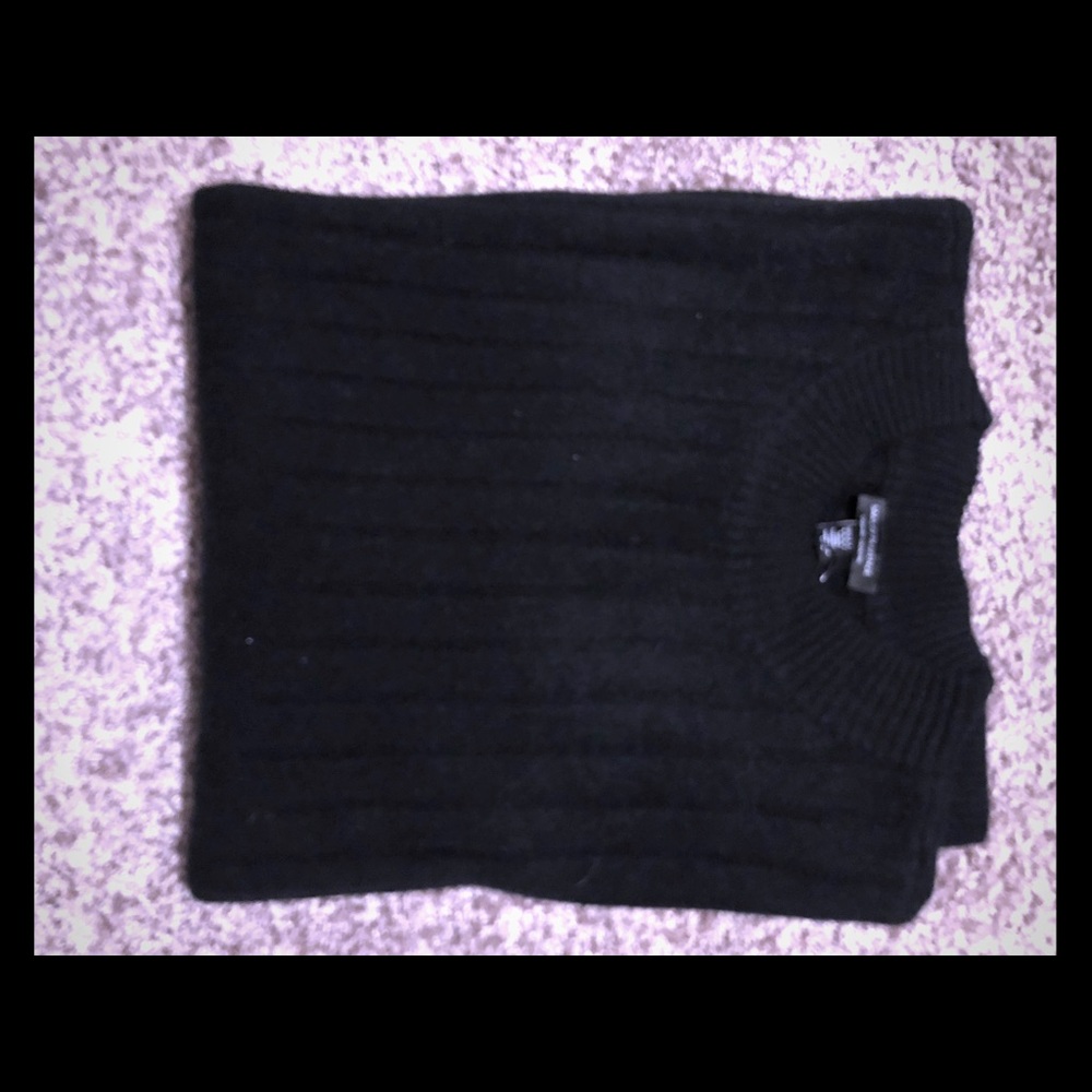 100% Black Cashmere Sweater